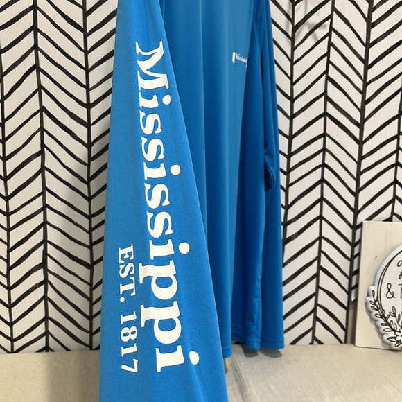 State of Mine Aquamarine Blue Raglan LS Mississippi State Shirt, Size Large - Picture 3 of 12